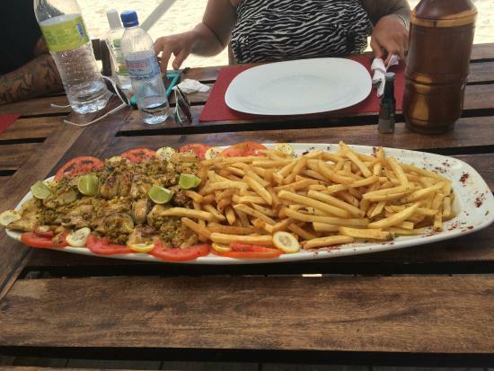 Langosta Roja Bar & Restaurant